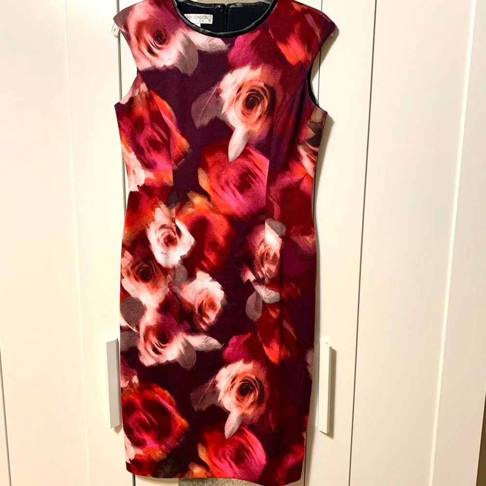 Maggy London Straight Cut Floral Dress